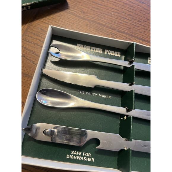 Vintage Frontier Forge Bar Hostess Set Stainless Clear Acrylic The Party Maker - Picture 2 of 4